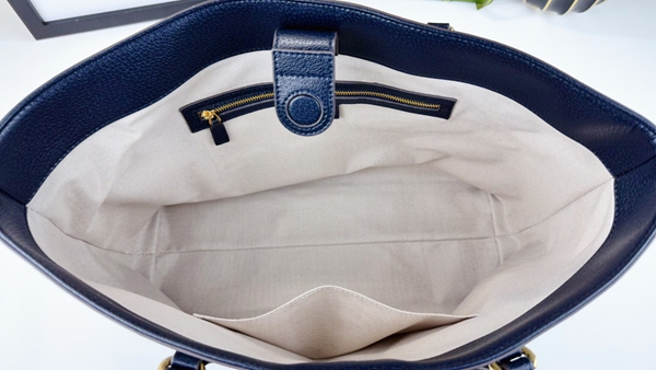 激安グッチバッグコピー着用イメージ